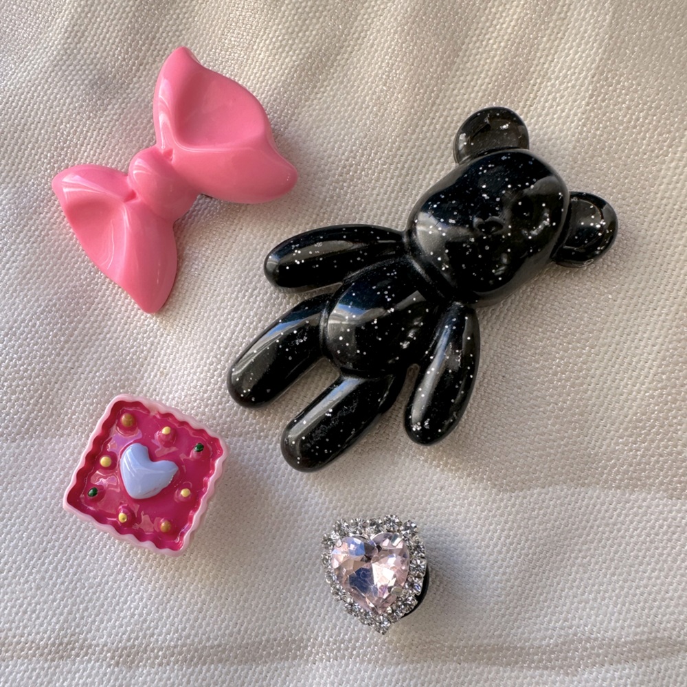 4pc Croc Charms